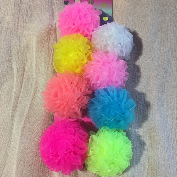 New Set of 8 “PomPom” Girls Hair Elastic Ties💓 - Picture 1 of 4